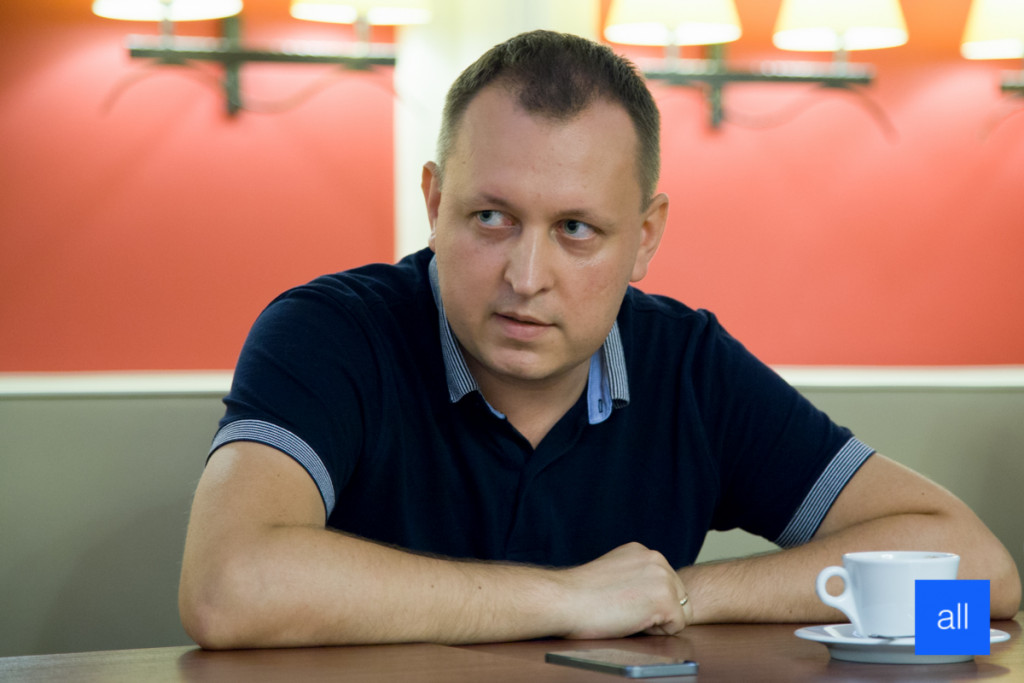 Protest Leader Grigory Petrenko Illegally Detained in Moldova