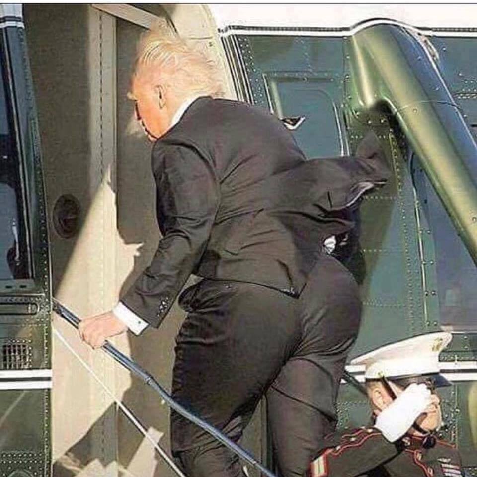 There’s alot of behind here for McCain to be smooching