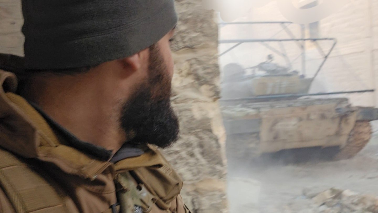 Syrian Government Forces Are About To Storm Kurdish Neighborhoods In Aleppo City (Videos)