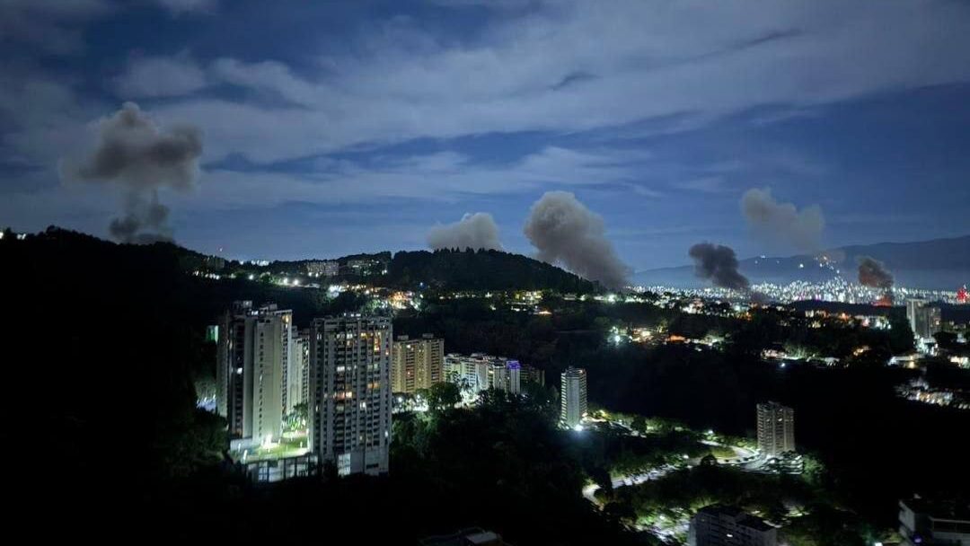 Blasts Rock Venezuelan Capital In What Appears To Be Opening Of U.S. War (Videos)