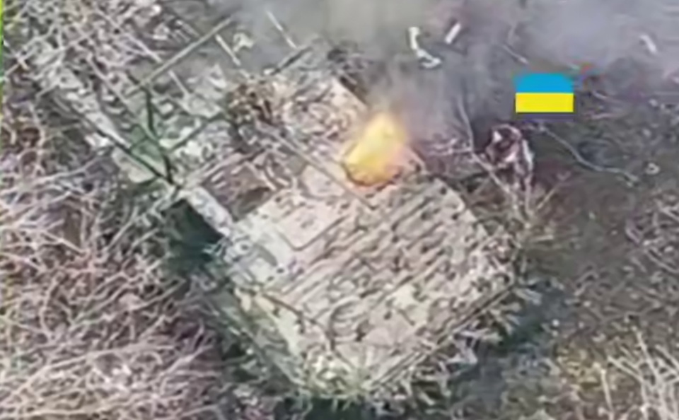 Russian Army Is Destroyed One Ukrainian Vehicle After Another In Zaporizhzhia (Videos)