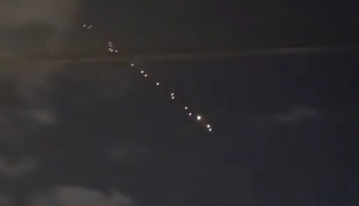 Iranian Cluster Missiles Kill One Israeli, U.S. Announces Death Of Two More Soldiers (Videos)