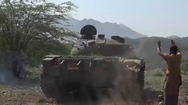 Houthis Show Capture of Strategic Jabal Han as Battle for Taiz Intensifies